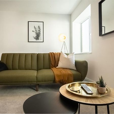 Boutique Apartments Torquay Overlooking Harbour - Near Babbacombe & Beach Exterior photo